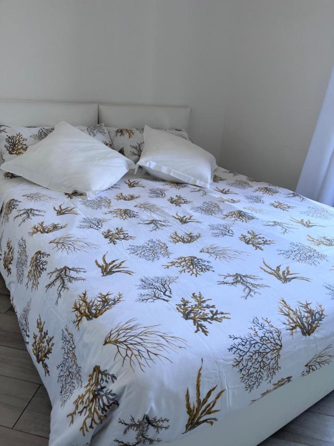 I Narcisi Fronte Lago Maggiore Germignaga Екстериор снимка